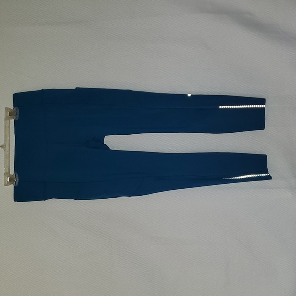 Lululemon Like NEW Swift Speed Leggings Teal Blue Size 8 - Picture 3 of 6
